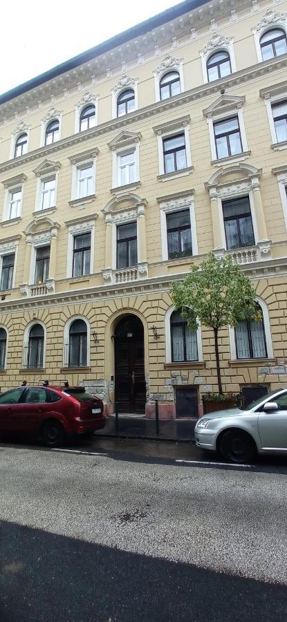 Western Apartman Budapest Extérieur photo